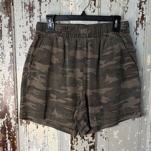Women's Casual Camouflage Shorts